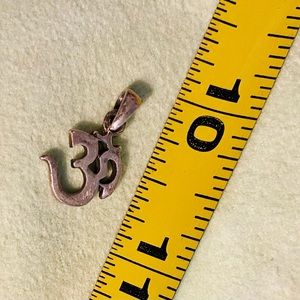 Small classic yoga ohm charm/pendant. Silver